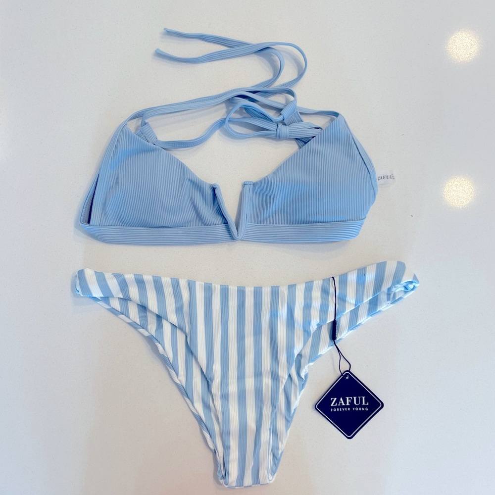 Zaful NWT top & bottom bikini - L